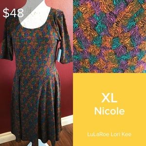 LuLaRoe Nicole Dress